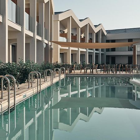 Aqua Bay Suites Plános Extérieur photo
